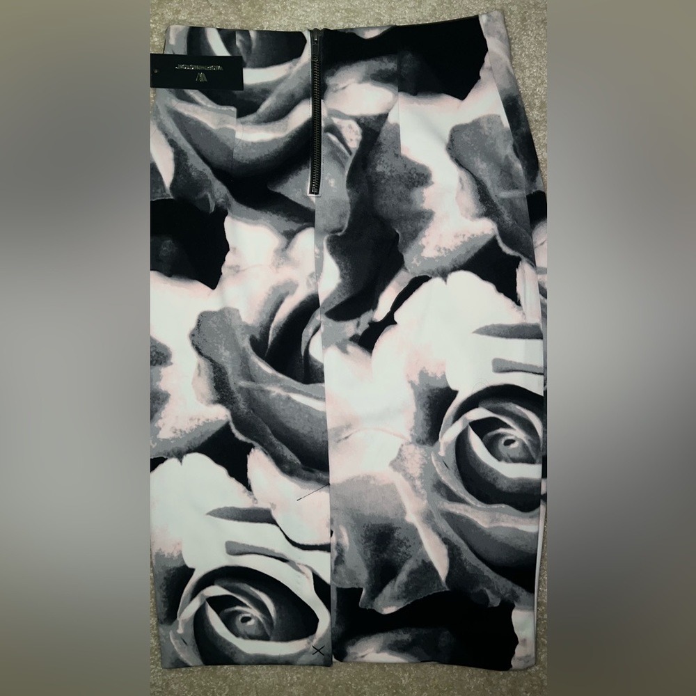 Worthington pencil skirt